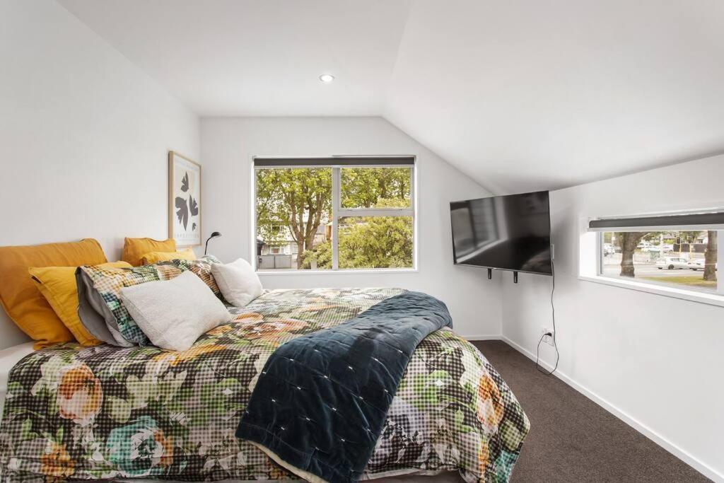 Convenient Urban Townhouse 2 Carparks Available Apartment Christchurch Exterior foto
