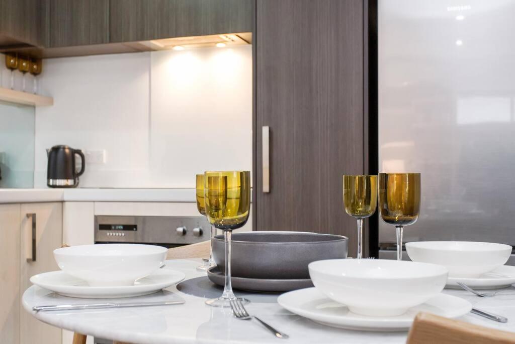 Convenient Urban Townhouse 2 Carparks Available Apartment Christchurch Exterior foto