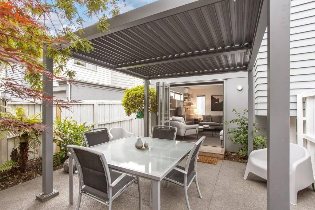 Convenient Urban Townhouse 2 Carparks Available Apartment Christchurch Exterior foto