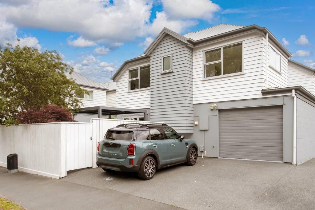 Convenient Urban Townhouse 2 Carparks Available Apartment Christchurch Exterior foto